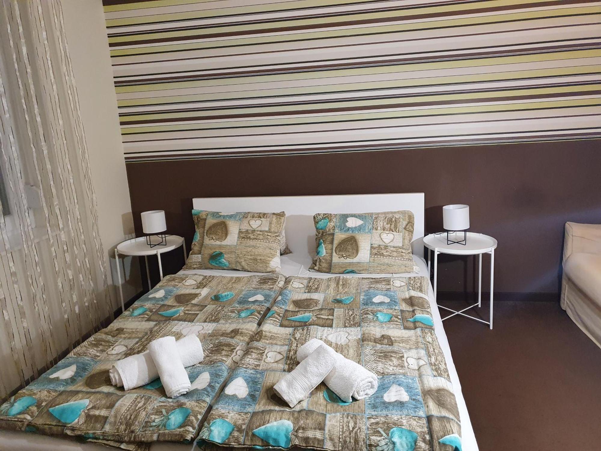 Doris Apartments Siófok Eksteriør bilde